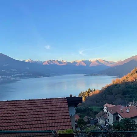 Prima Del Cielo - Alba Hébergement de vacances *